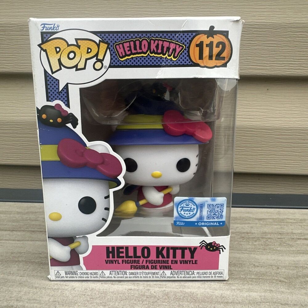 Funko Pop! Hello Kitty Halloween Witch Outfit #112 (Box Damage)